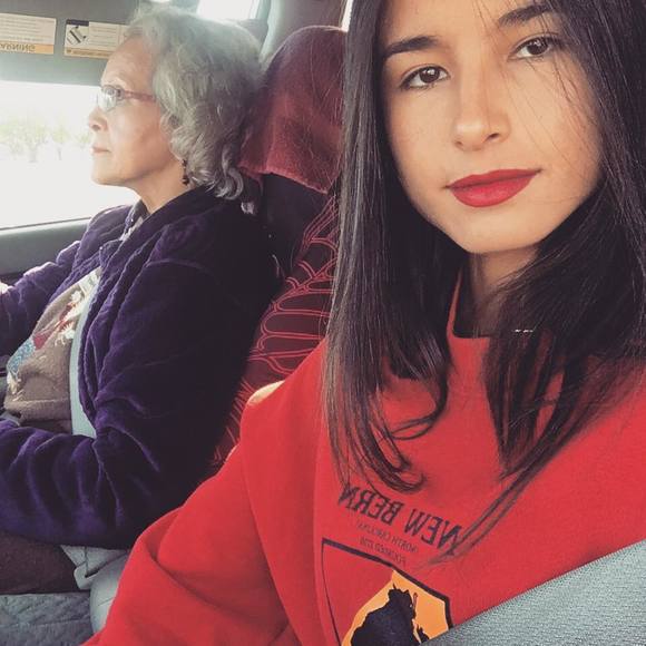 Meet your Posher, Mónica. - Picture 1 of 1